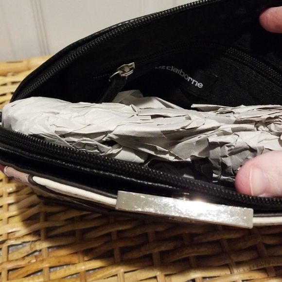 🩷Liz Claiborne Aubree Multicolor Crossbody,bag, purse, carryall - Picture 6 of 11